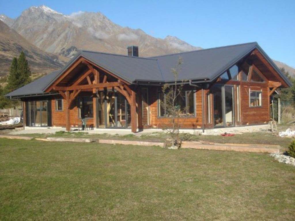 Timber Cottage in Glenorchy